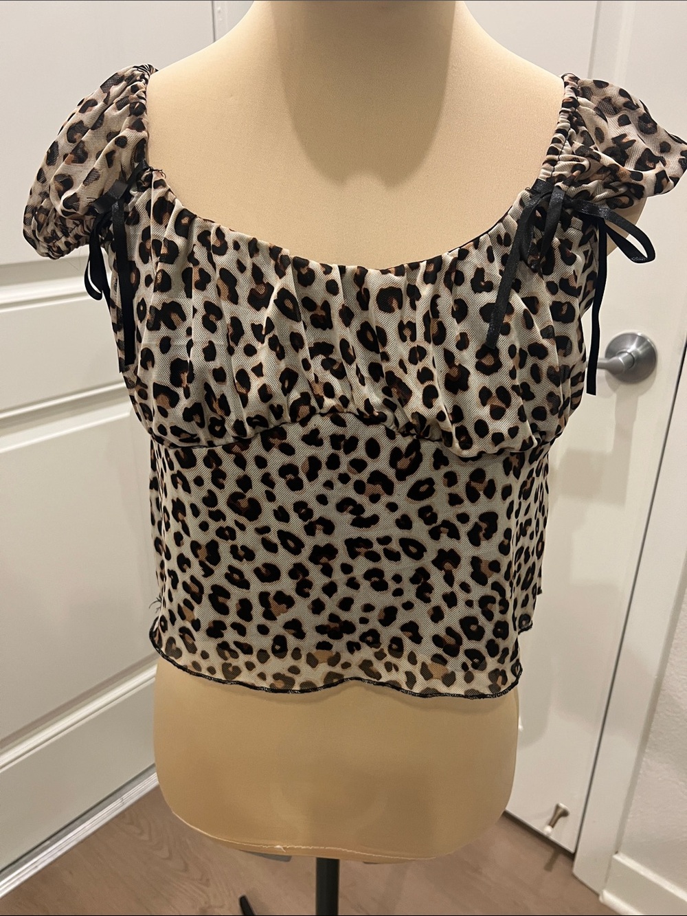 Vibe Leopard Print Puff-Sleeve Camisole - Beige/Brown/Black